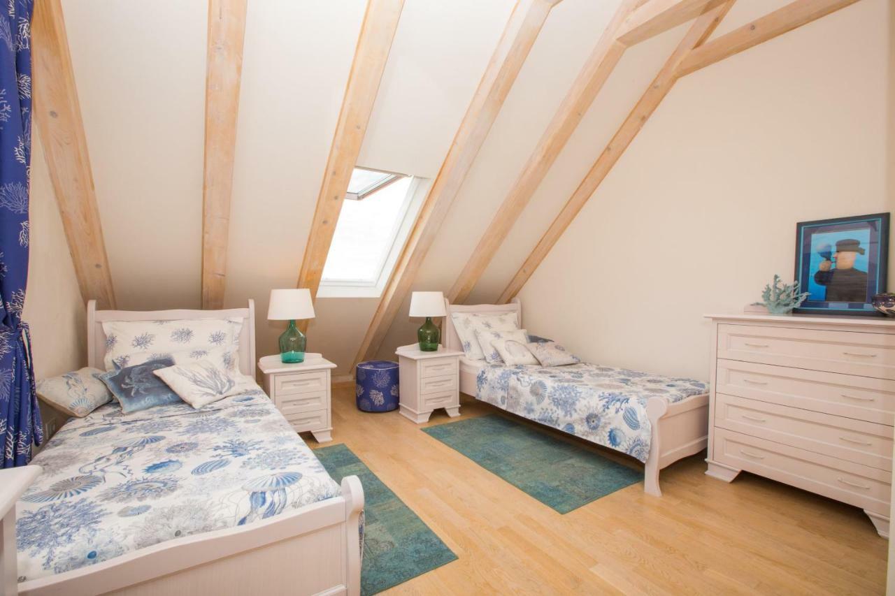 Apartament Ani Ariel *