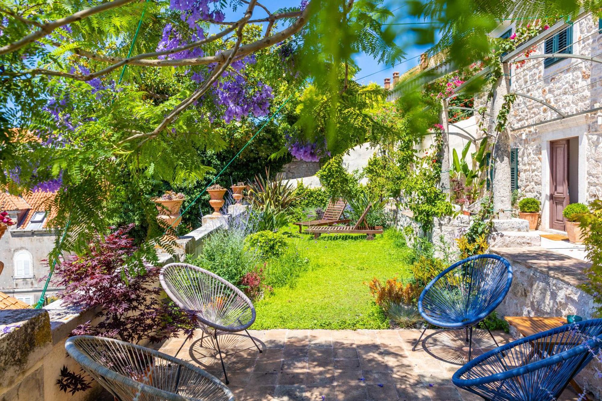 Ani Ariel Apartmán